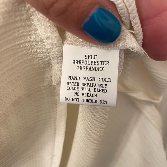 Boho Cream Ruffle Blouse - Picture 4 of 5